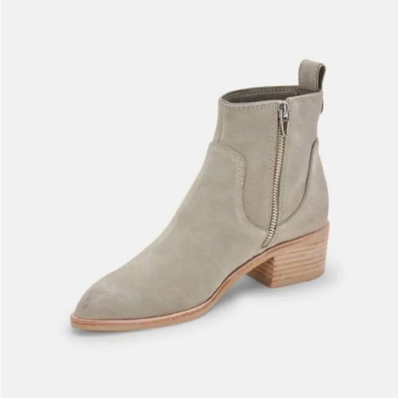 Dolce Vita Able Booties - Concrete Grey Suede - Picture 2 of 9